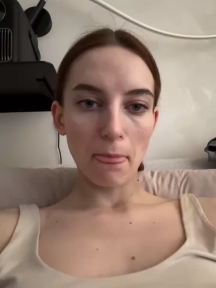 -AngelAri-