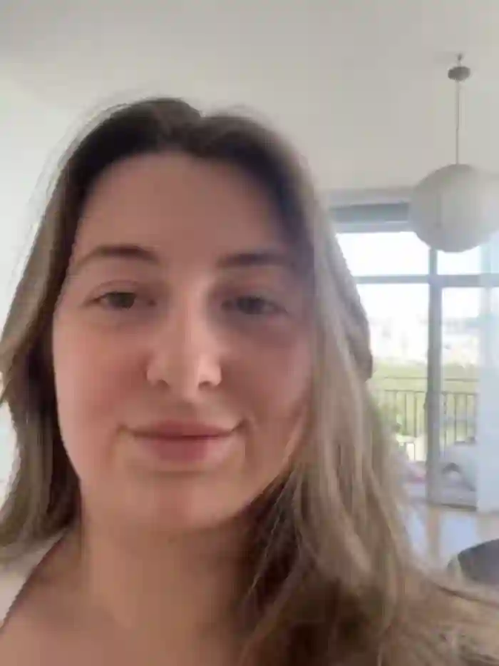 2025/04/04/stripchat-curvyflawless-10-31-56