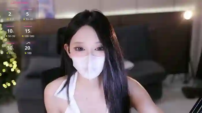 2025/04/04/stripchat-yaya_86-15-11-08