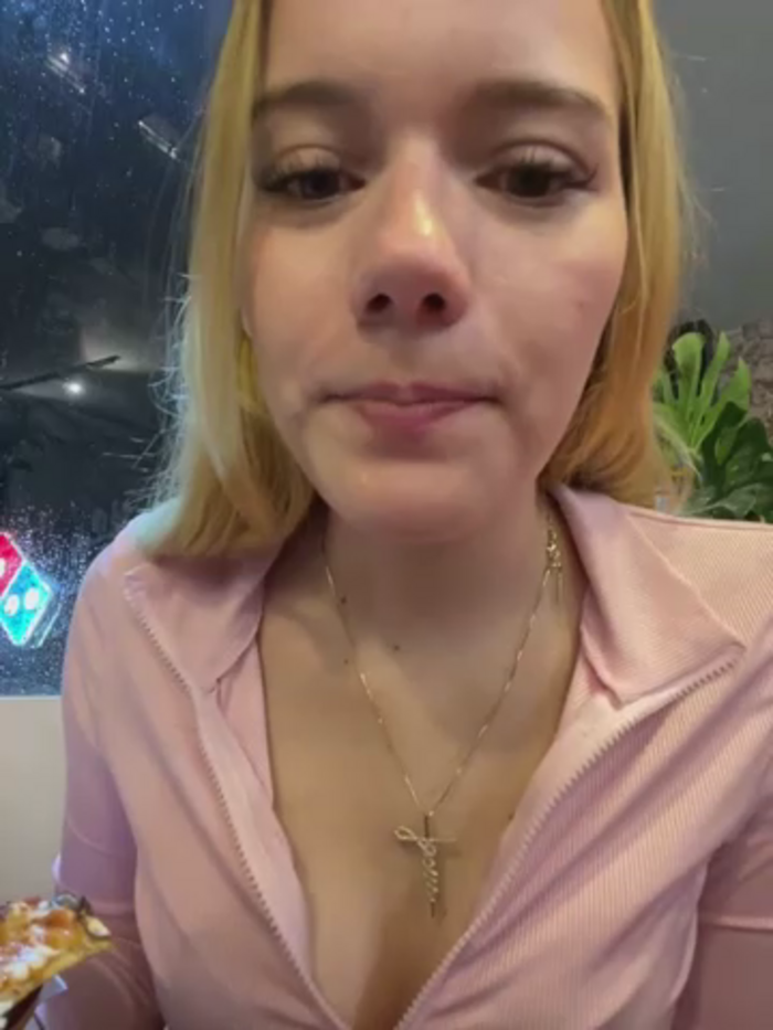 NicoleCut