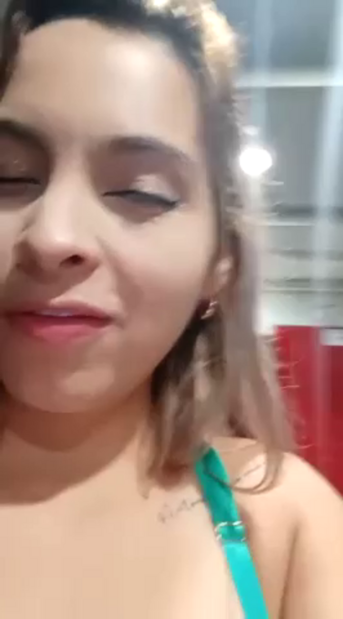 Belinda-Naughty