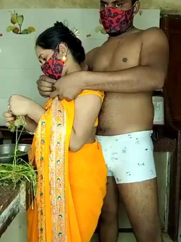 DesiRiya77