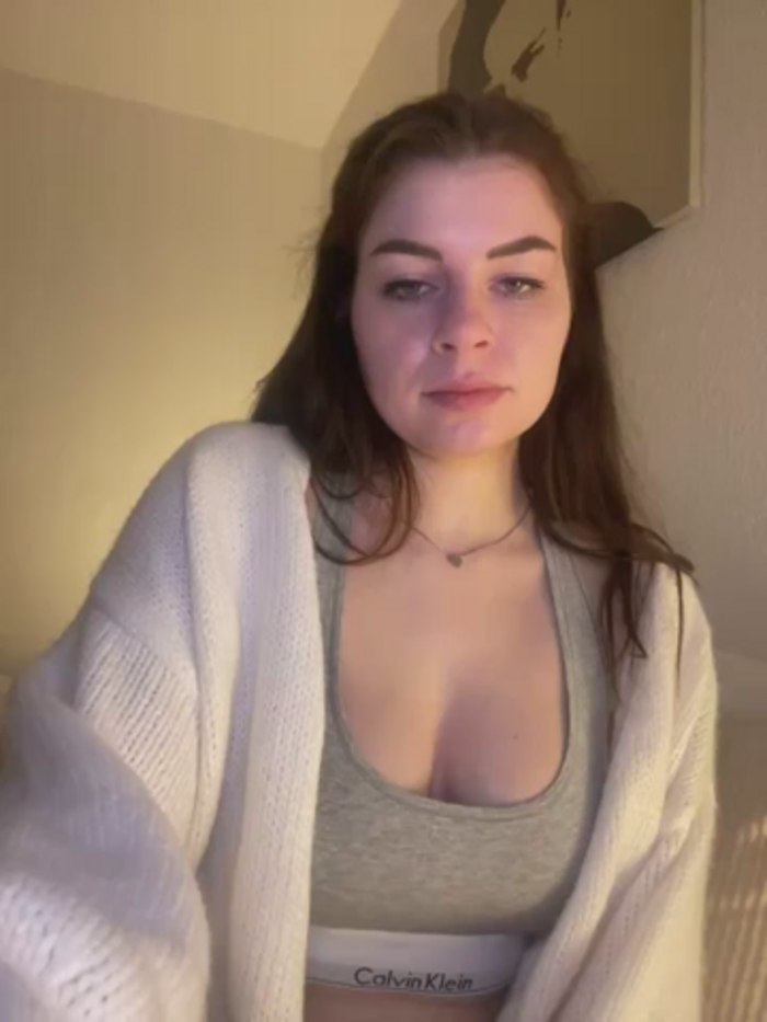 EllyNora