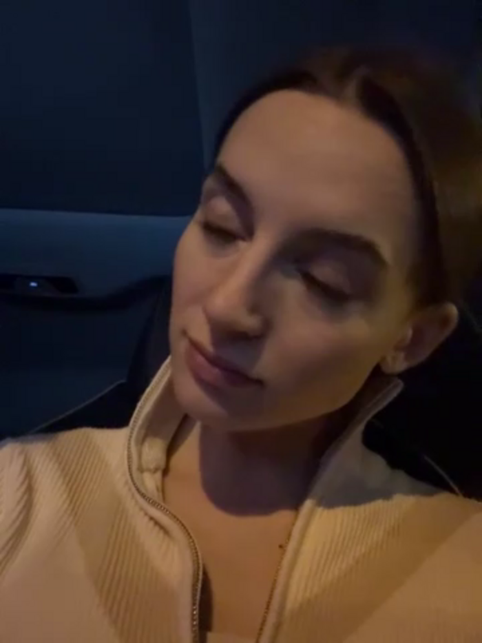 -AngelAri-