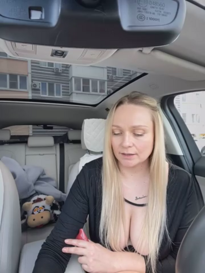 Bondgirl_013