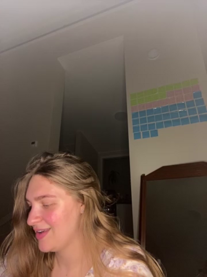 Cara__Mell