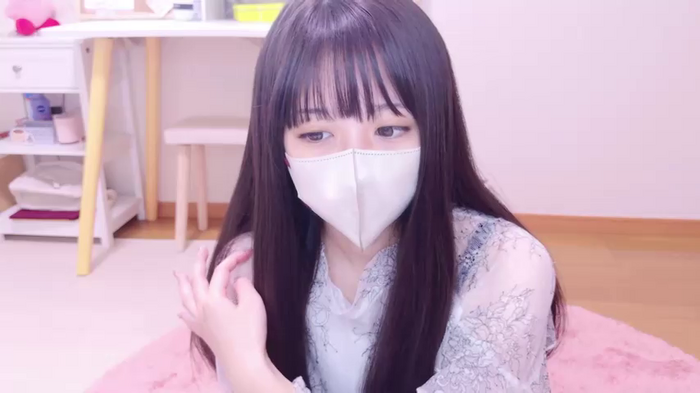 MOExoxo