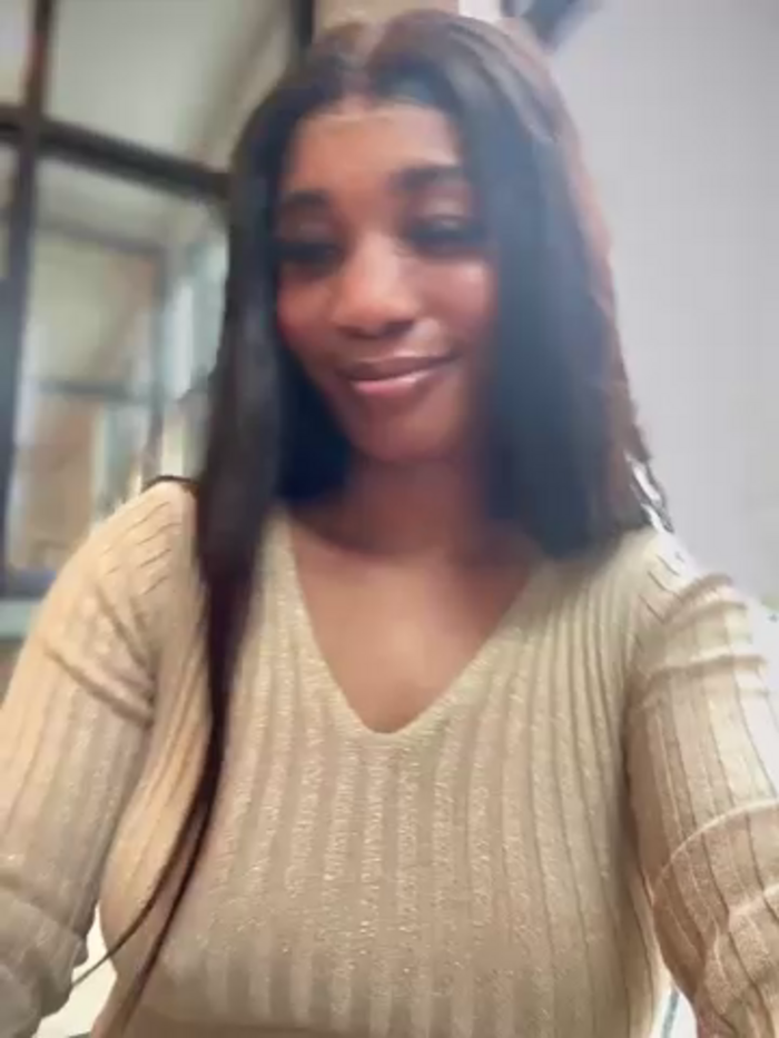 __Nessa__