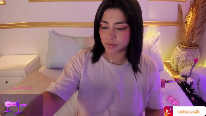lucy26_