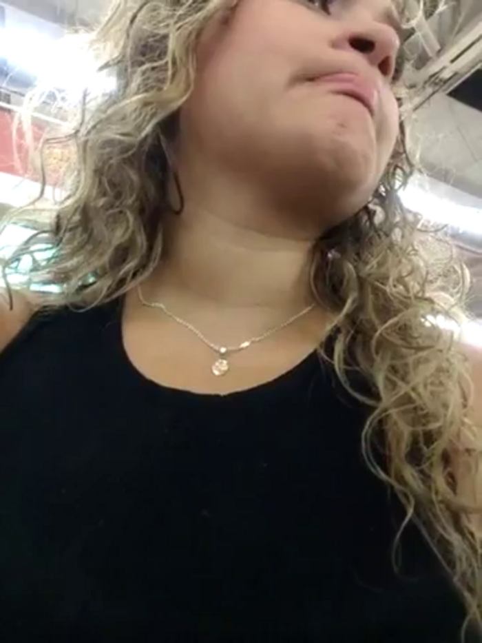 Sara_smiiith211
