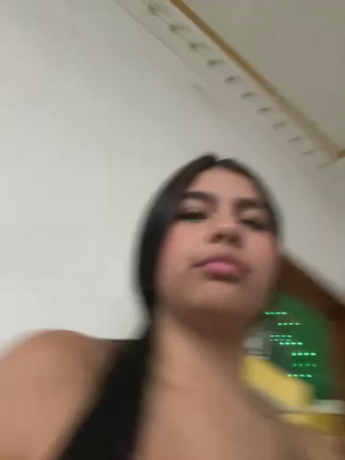 SaritaHot_69