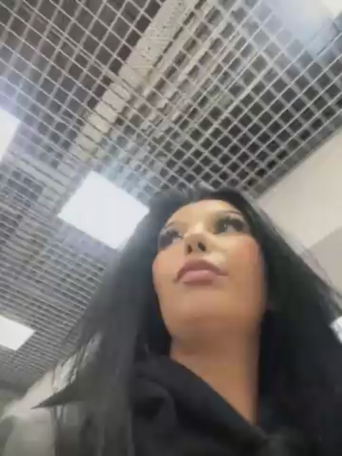 Tisha_Busty