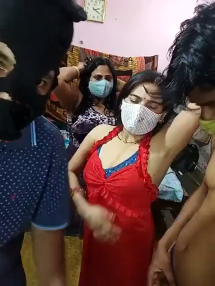 Hot_swati2
