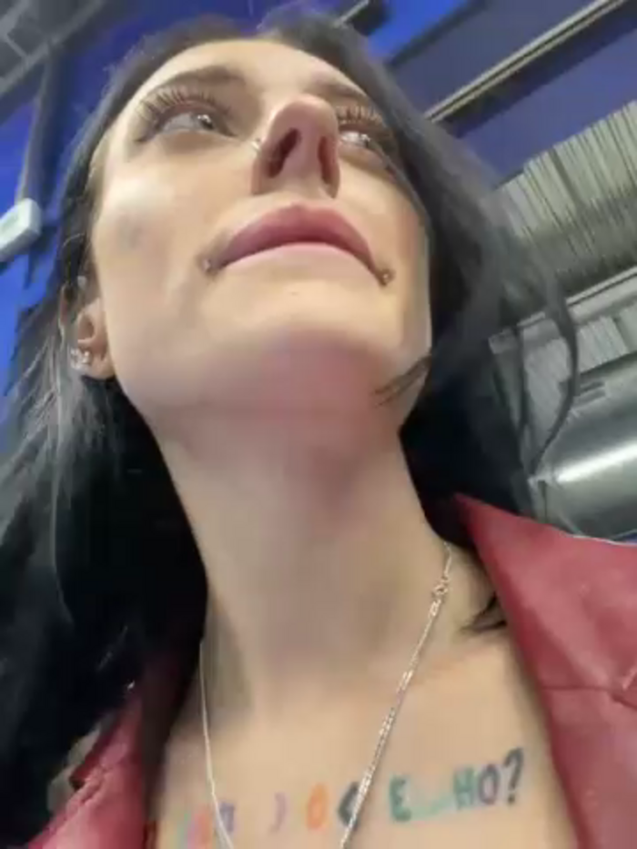 Melissa_crazy