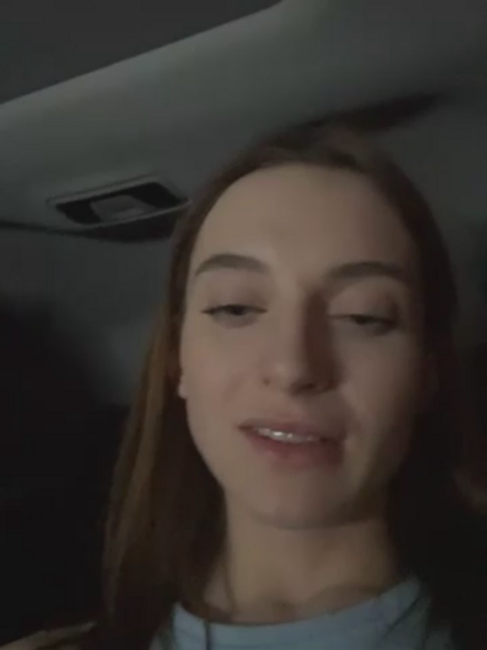 -AngelAri-