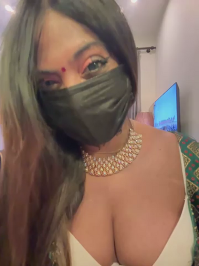 MonalisaDono18