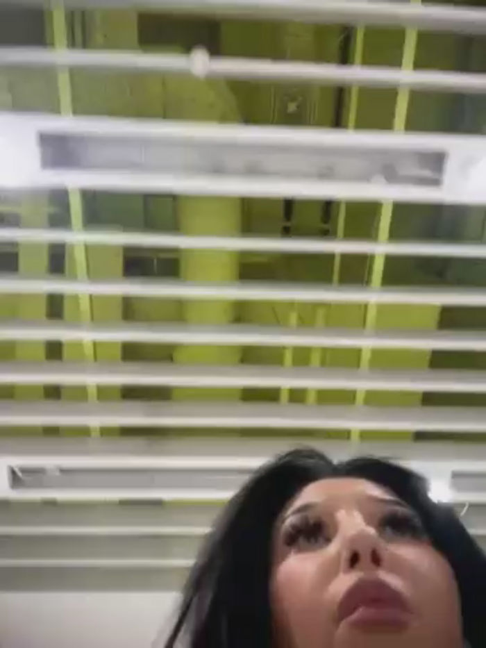Tisha_Busty