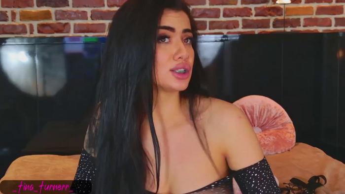 Tina_Turnerr