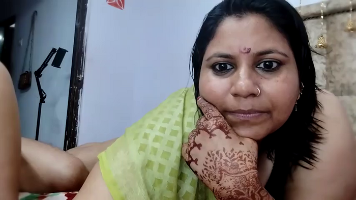 MOM-SUN-COUPLE