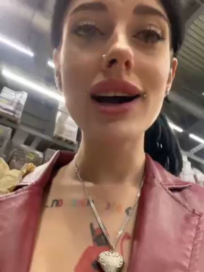Melissa_crazy