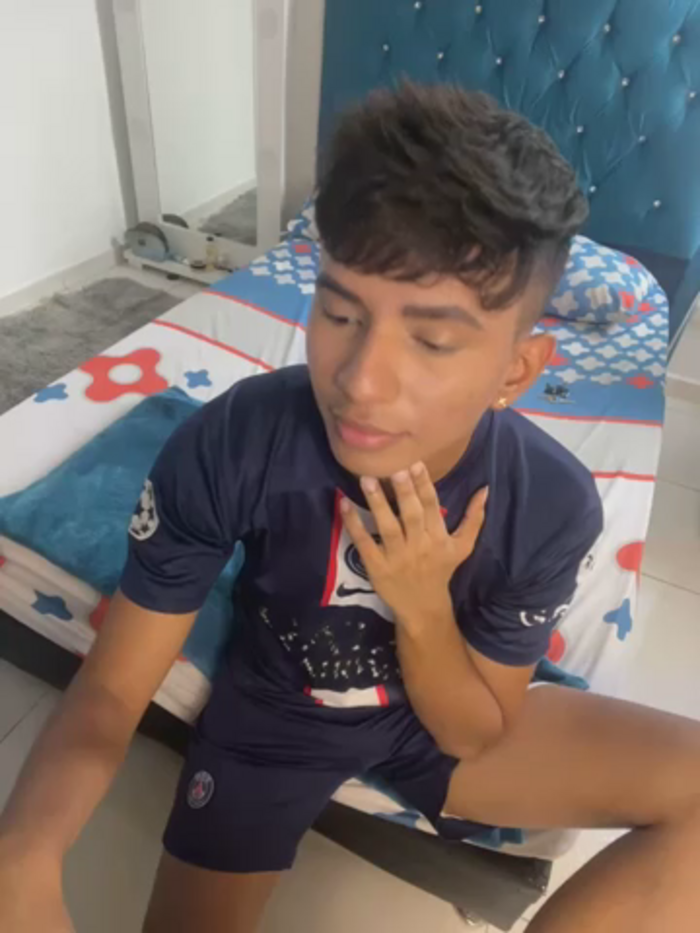 Leonarrrd_01