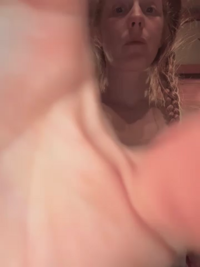 GoldenFlameGoddess