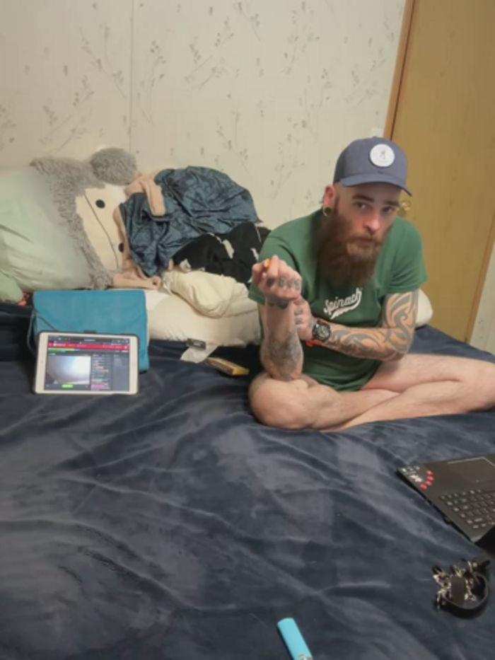 Mini_And_The_Bear
