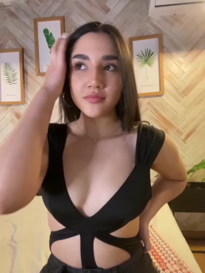 AniiRose