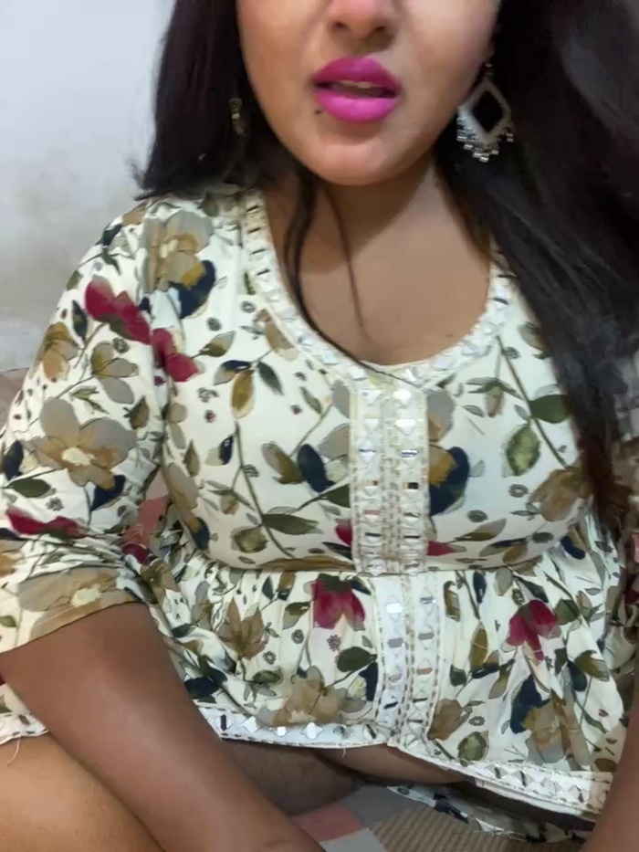 Ayesha_mahi