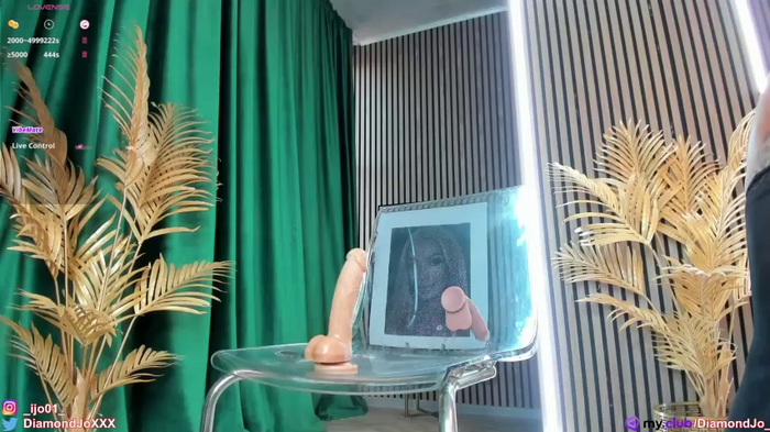 DiamondJo_