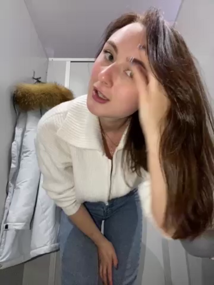 Dina_Tease