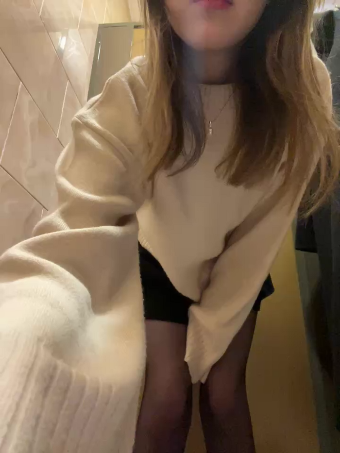 MelonyBee