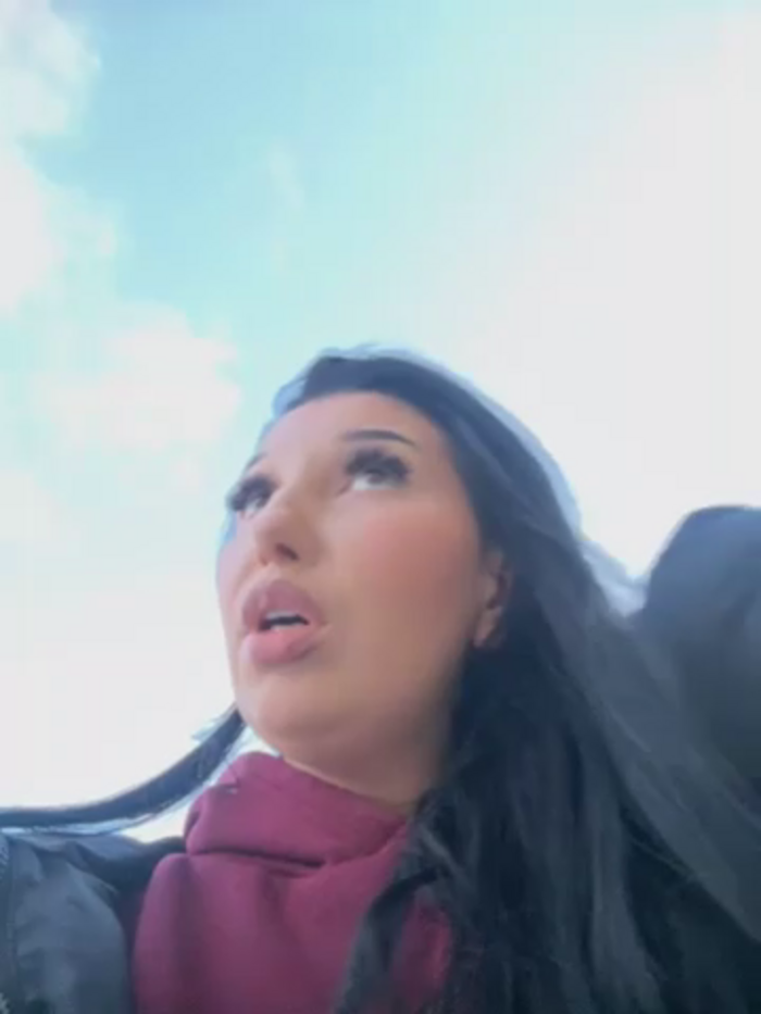 Tisha_Busty