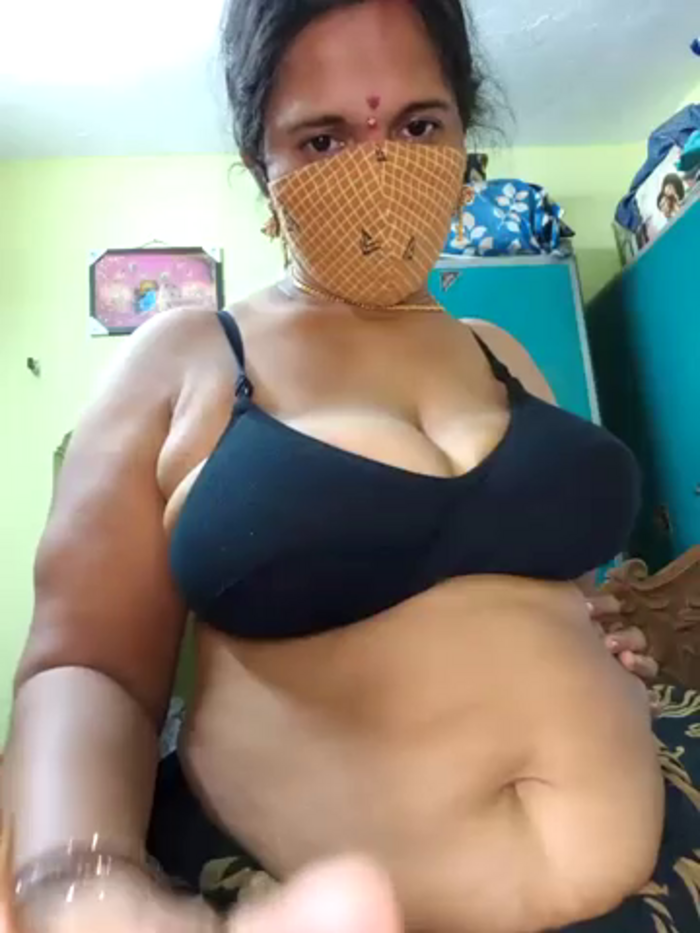 hotladyIndian1