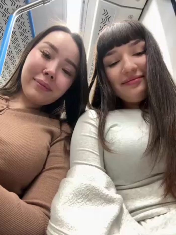 Asian_Asami