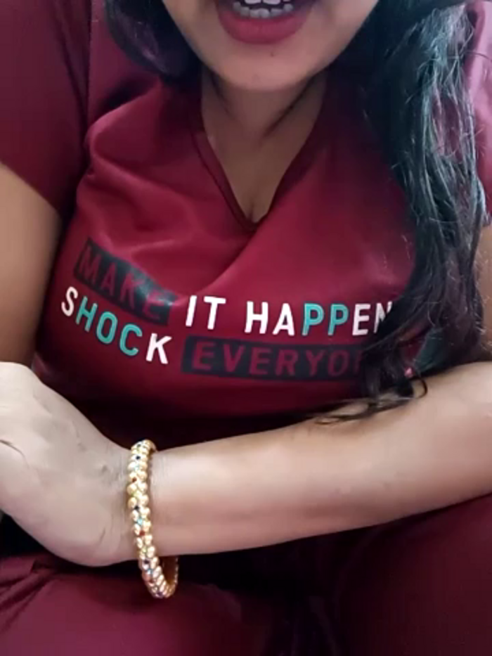kaamuk_shweta