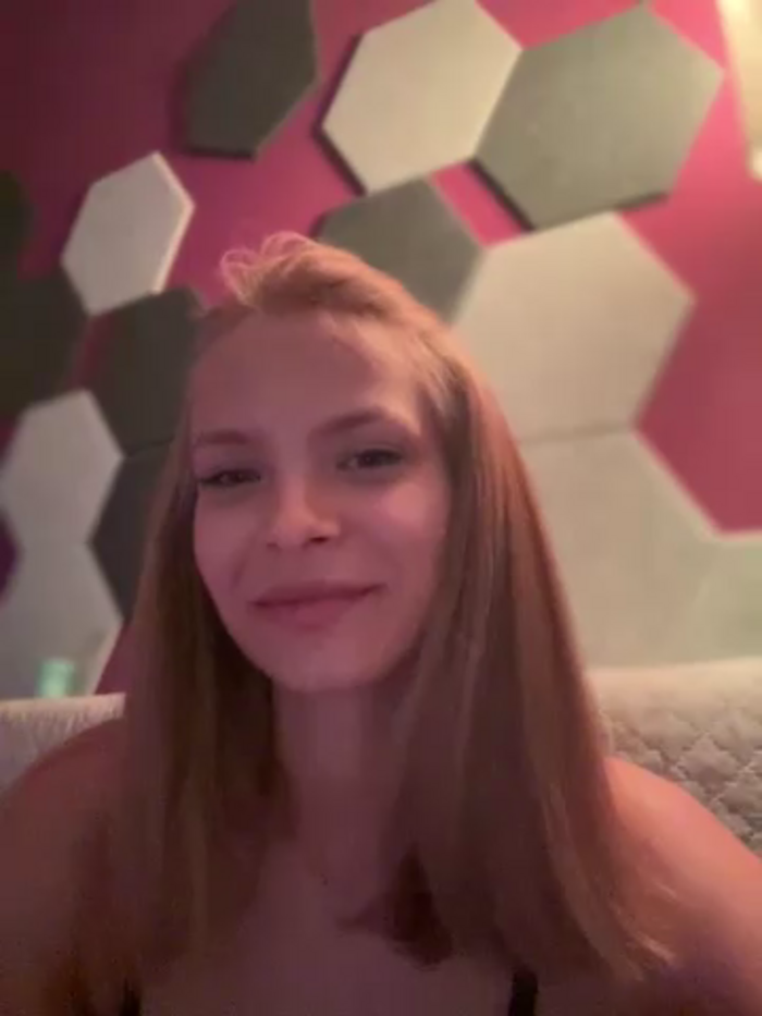 AnastasiaAniess