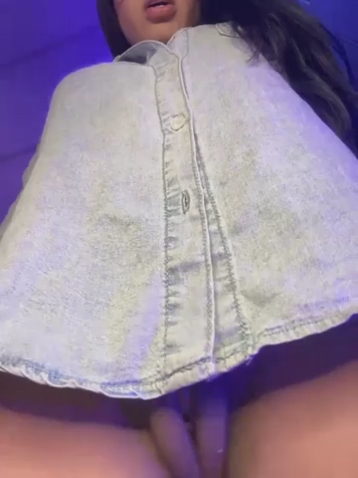 Charly_