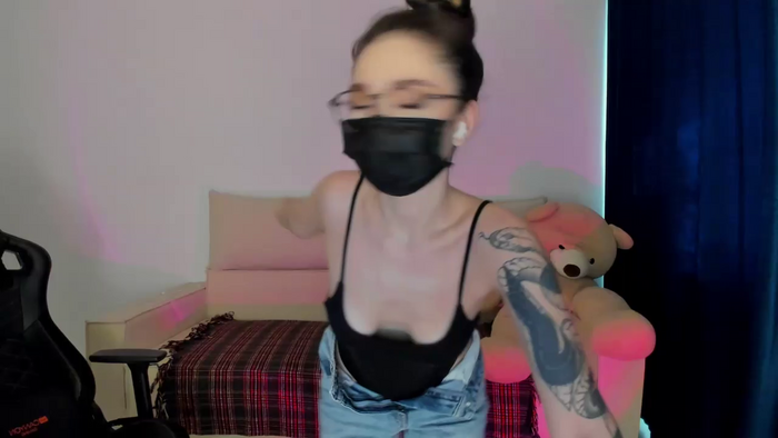 DeferentUproar