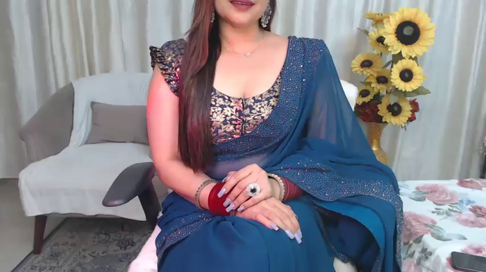 Mahimagic_doll