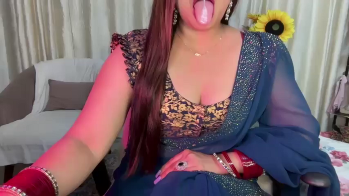 Mahimagic_doll