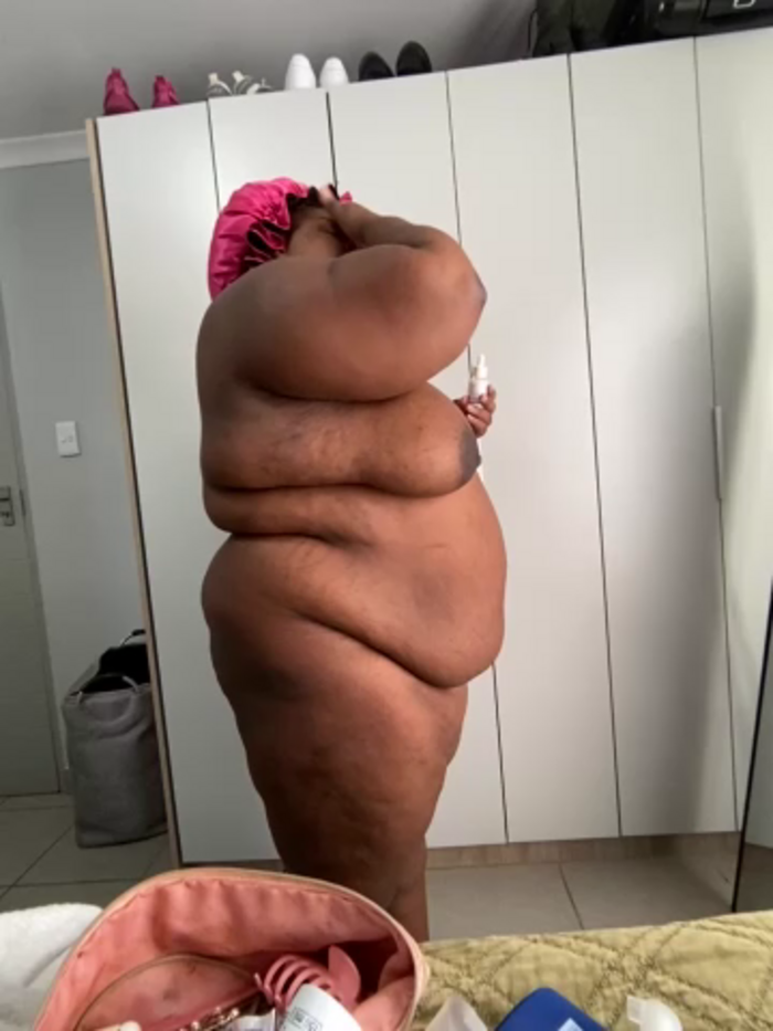 MissLola27