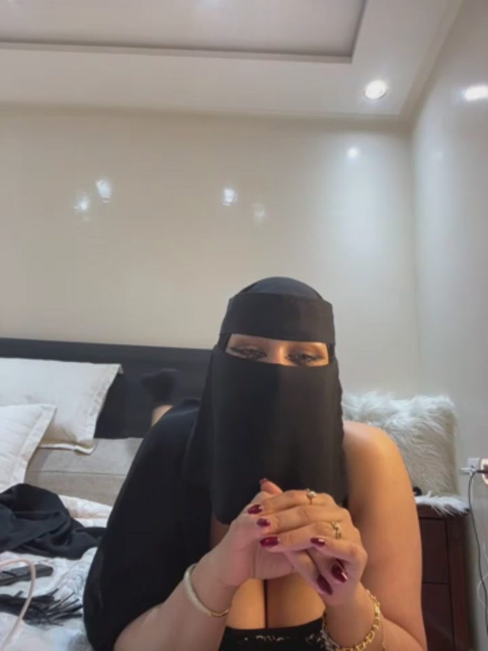 jyjyelamira