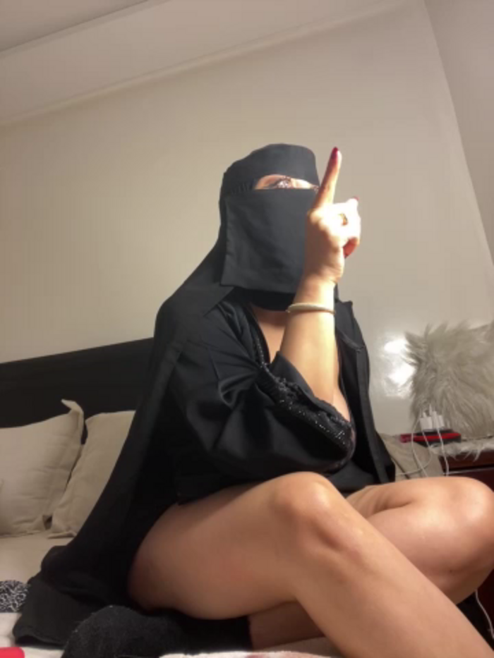 jyjyelamira