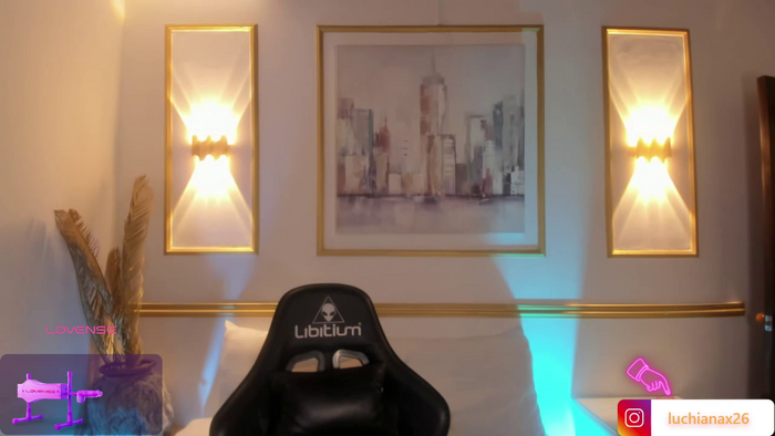 lucy26_
