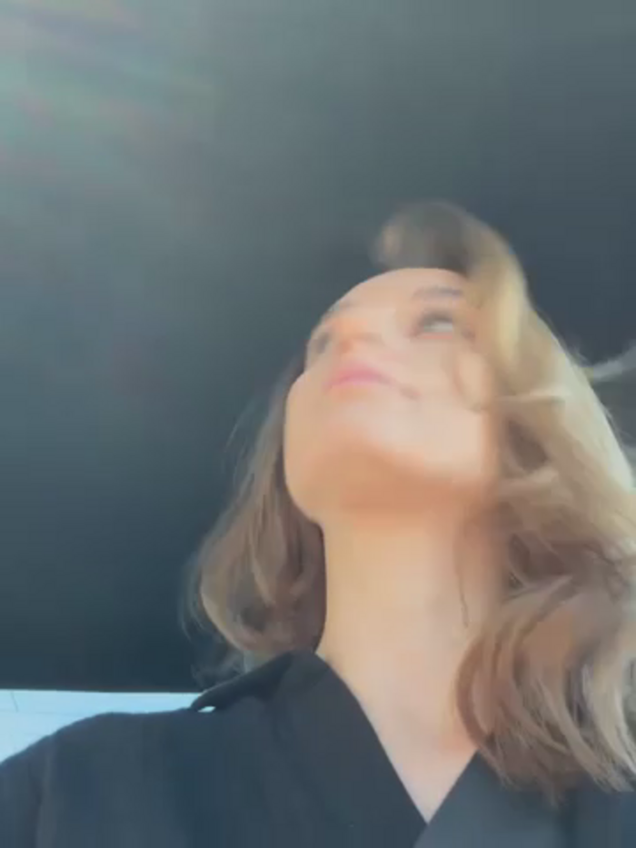 -AngelAri-