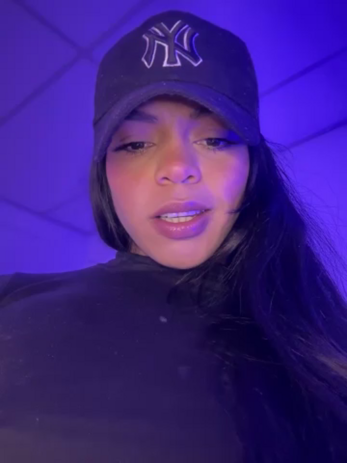 Charly_