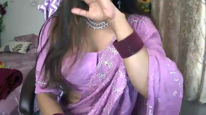 Cute-Tara