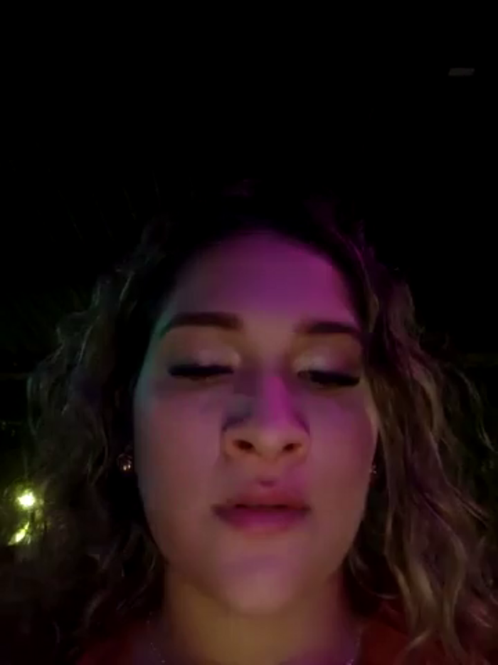 Sara_smiiith211