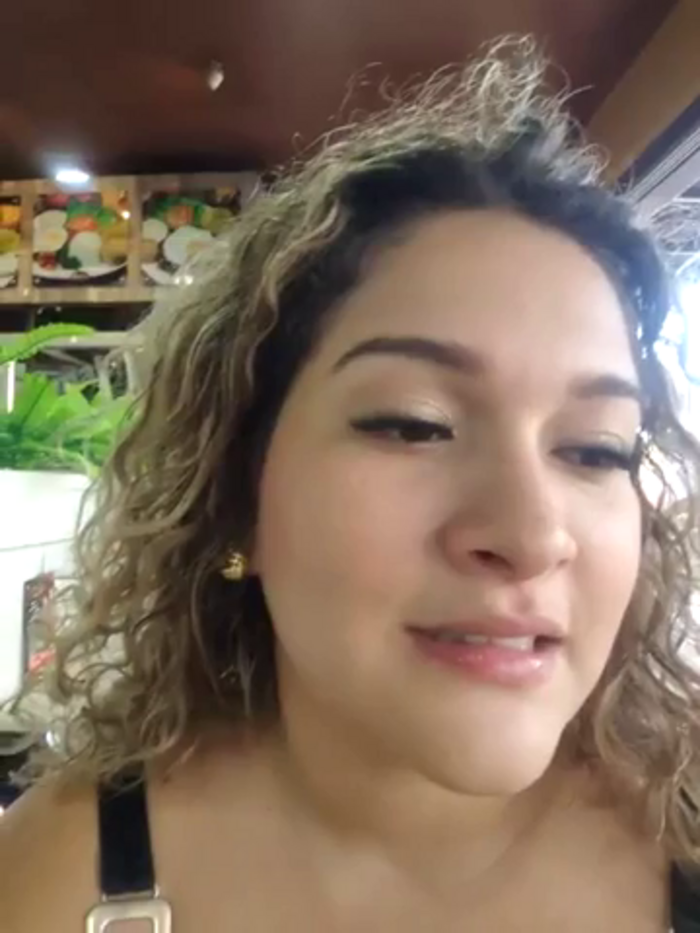 Sara_smiiith211